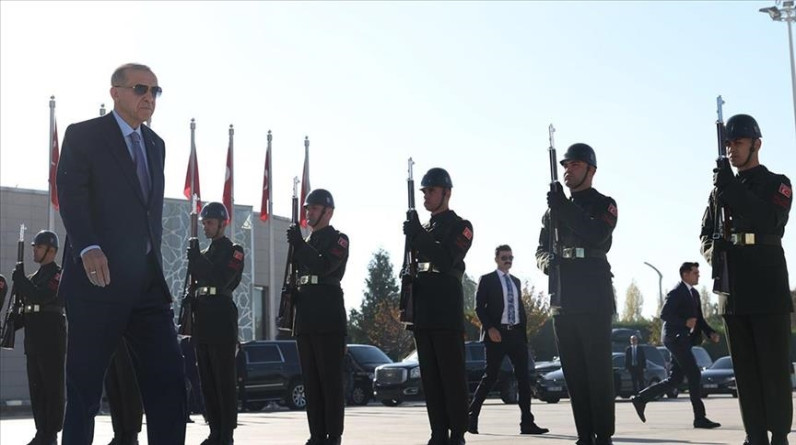 أردوغان يتوجه إلى أوزبكستان للمشاركة بقمة "التعاون الاقتصادي"